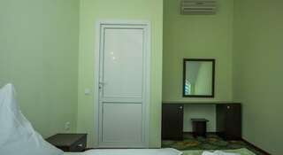 Гостиница Гостевой Дом Тихий Адлер Однокомнатный номер -36